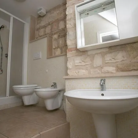 Casa Del Vicoletto סירולו